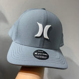 Boné Hurley Icon Cinza com Branco