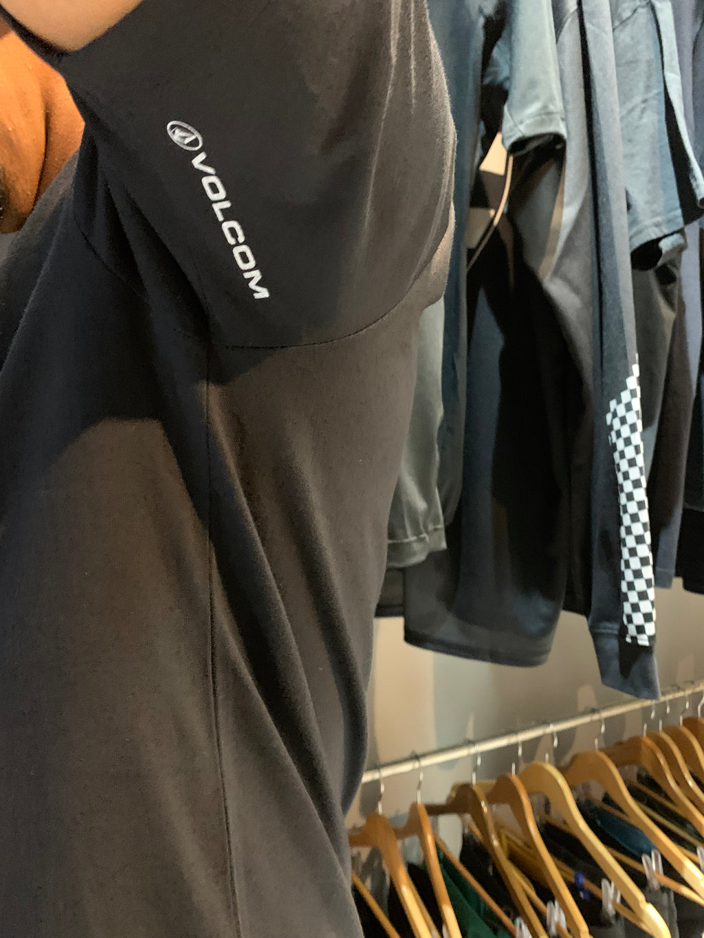 Camiseta Volcom Iconic Preto