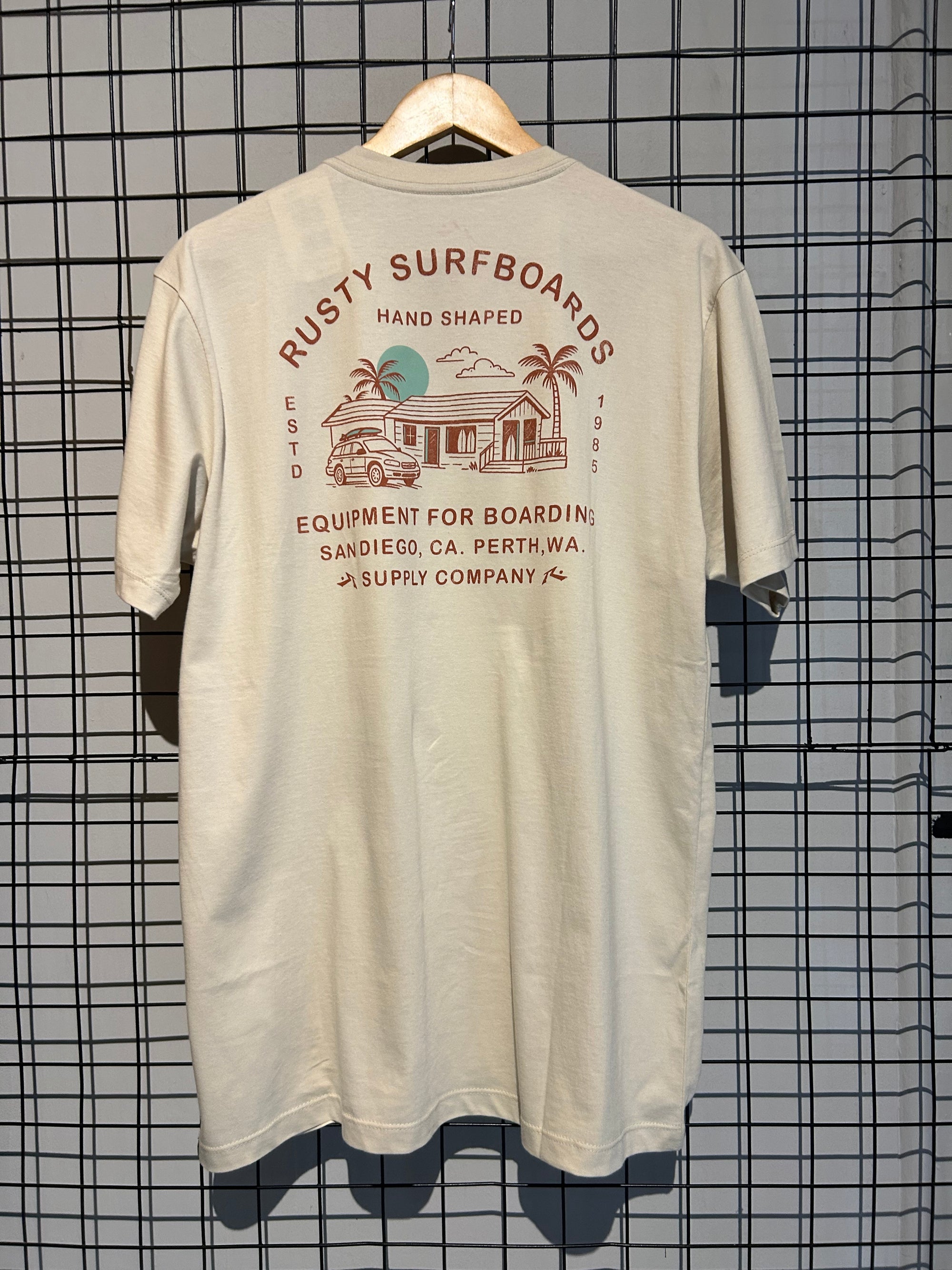 Camiseta Manga Curta Bege Rusty Surf Shop