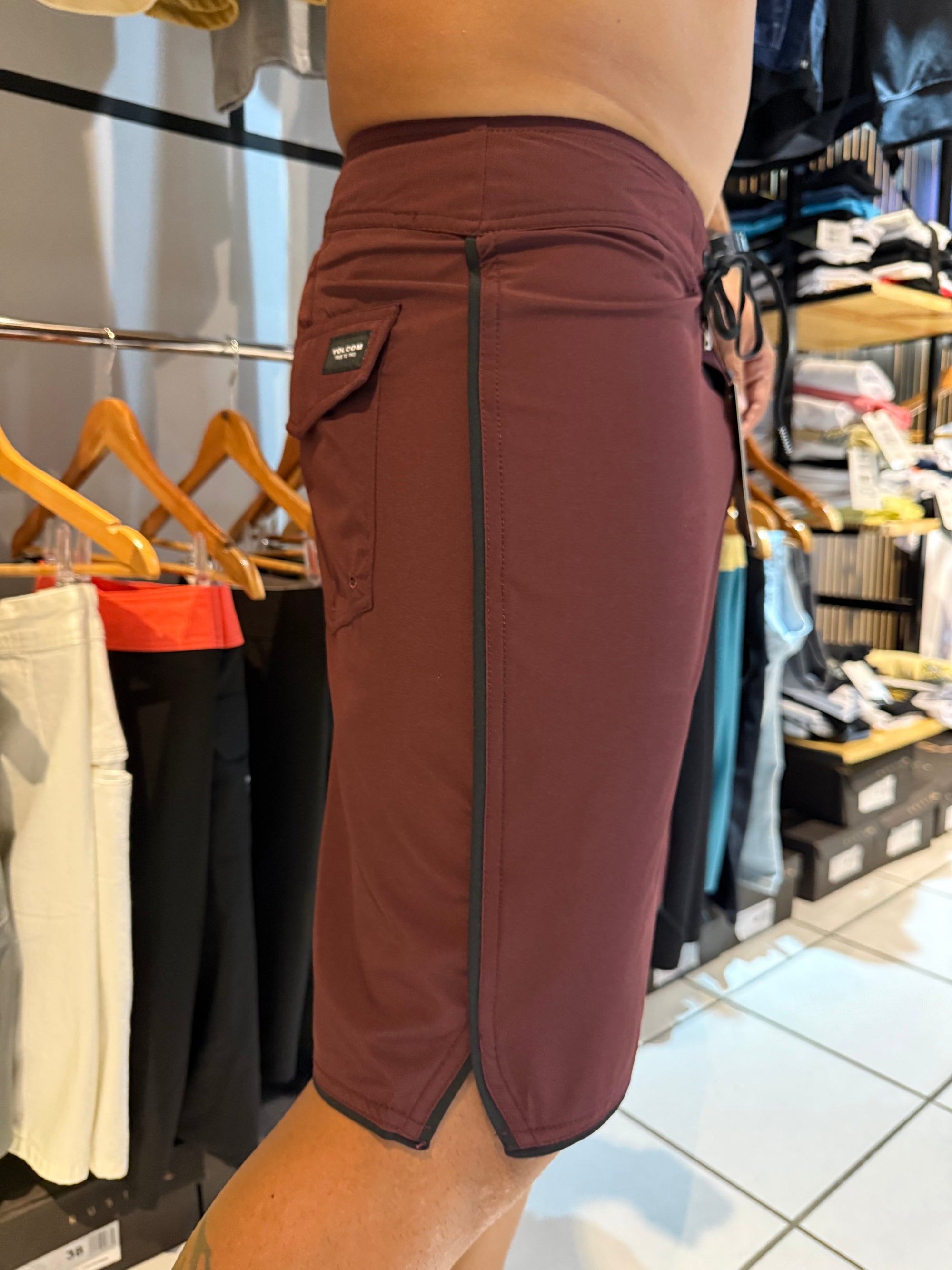 Boardshorts Volcom Sponge Importada Merlot