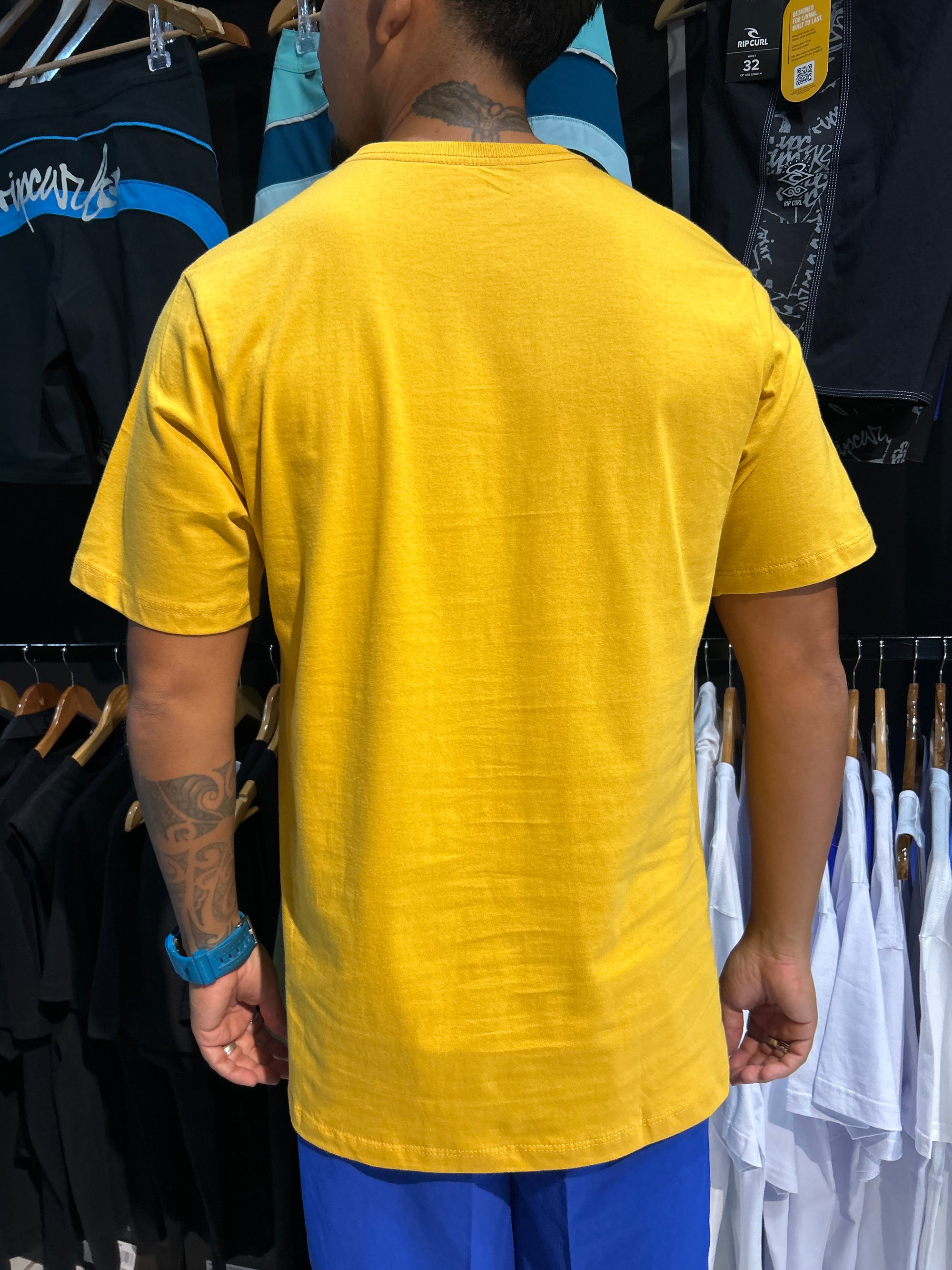 CAMISETA HURLEY TIGER OCRE