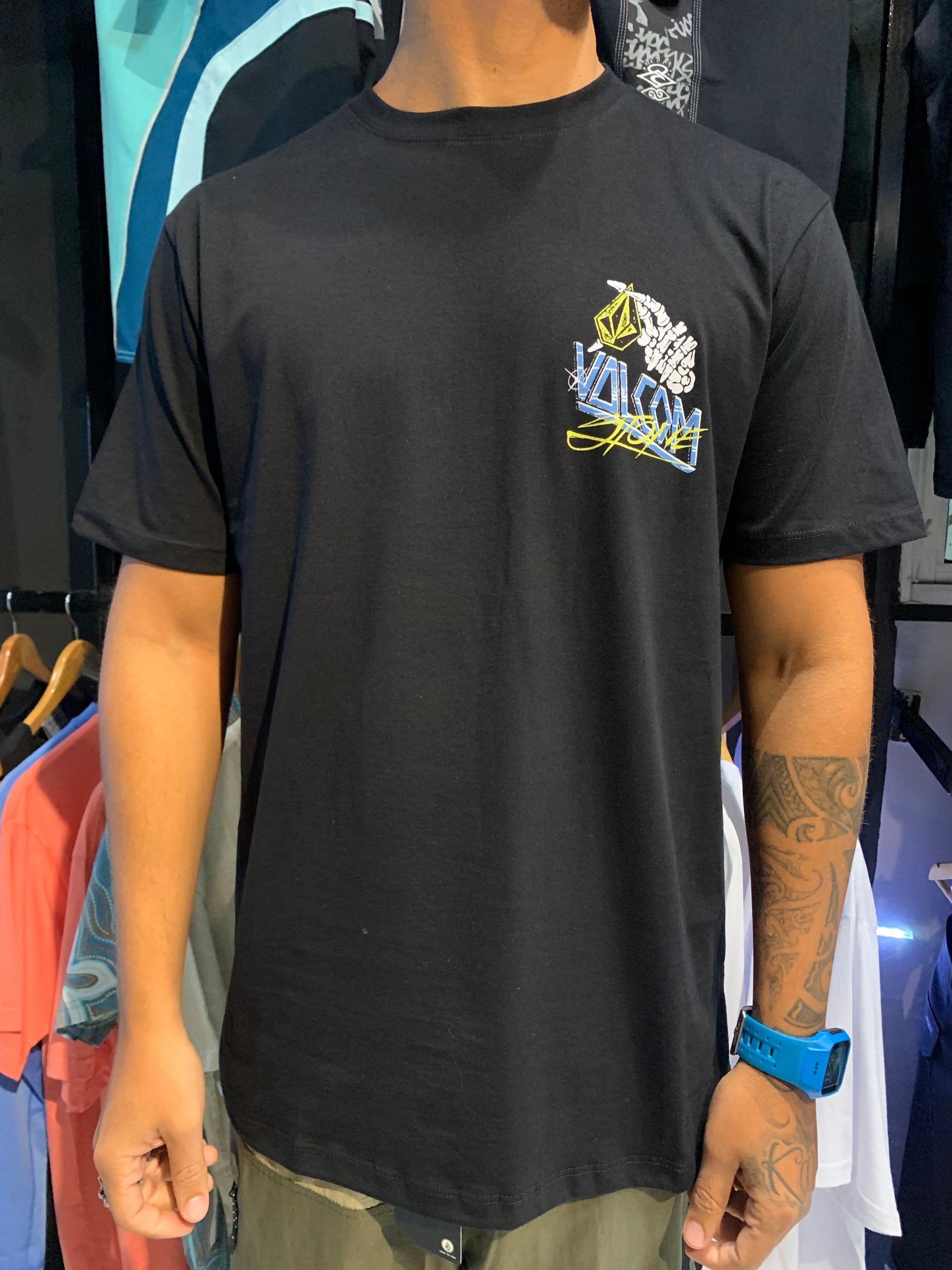 Camiseta Volcom Dropped Preta