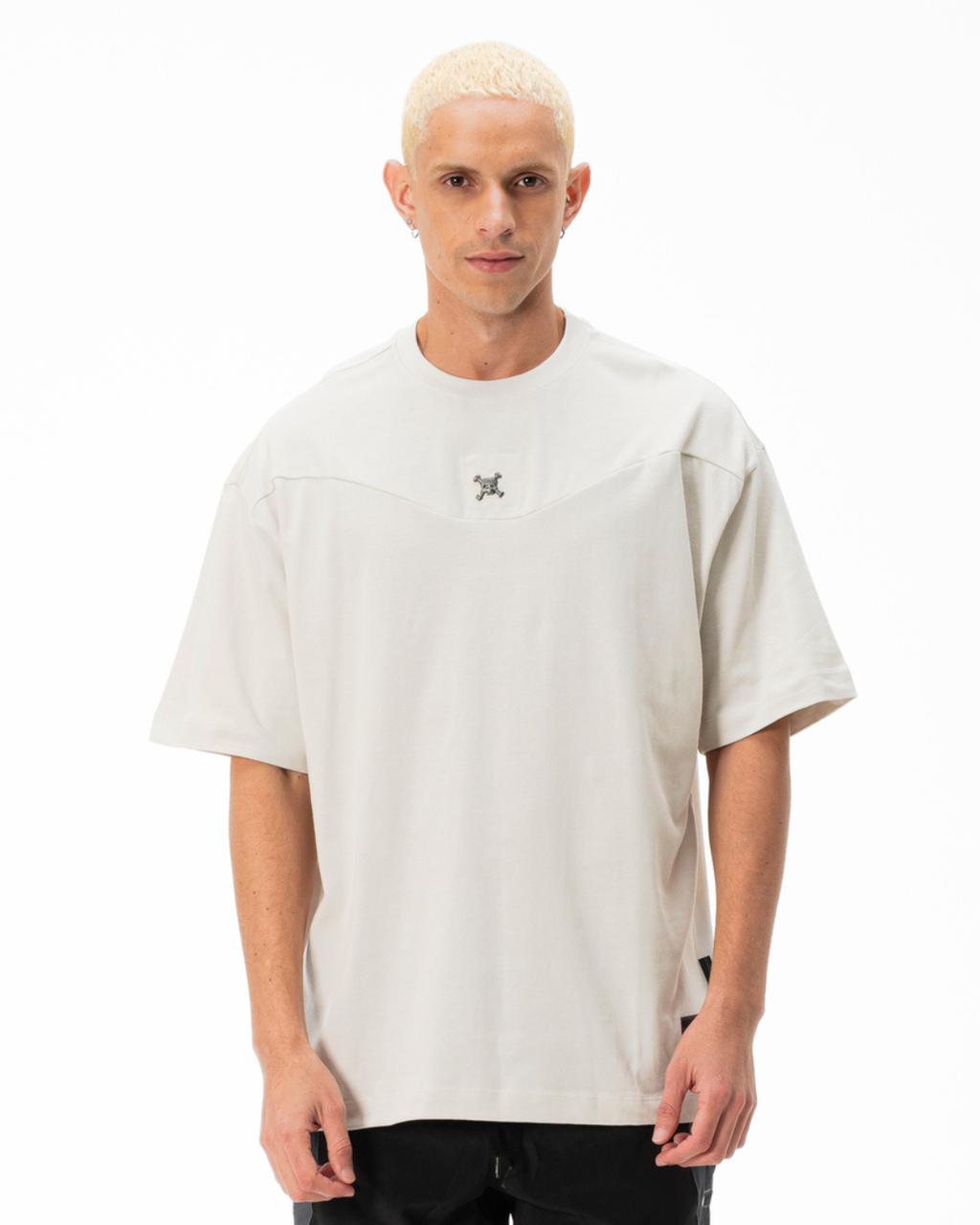 Camiseta Oversized Oakley Skull Pin SS Tee
