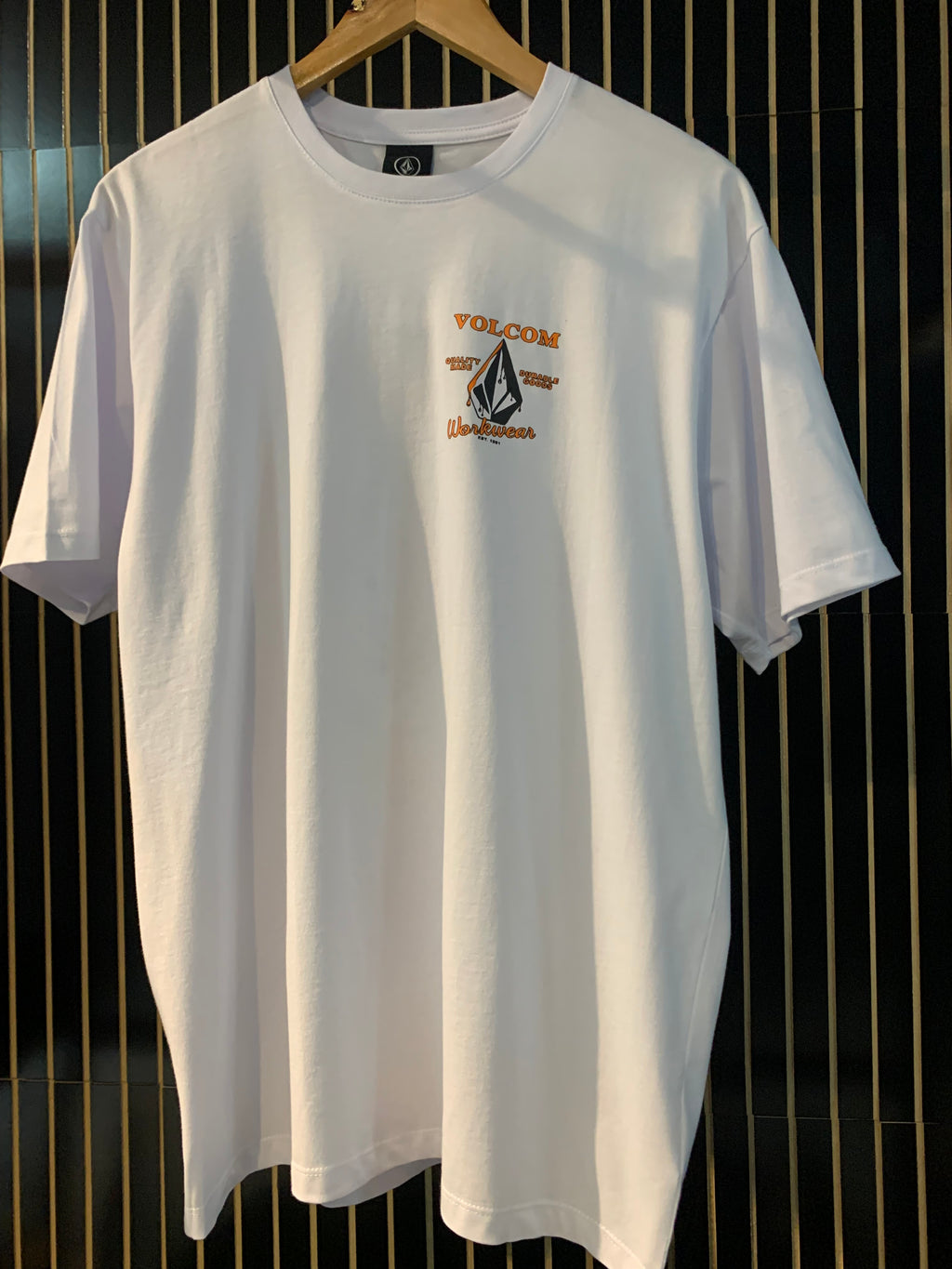 CAMISETA VOLCOM ENAMEL WORKWEAR BRANCA