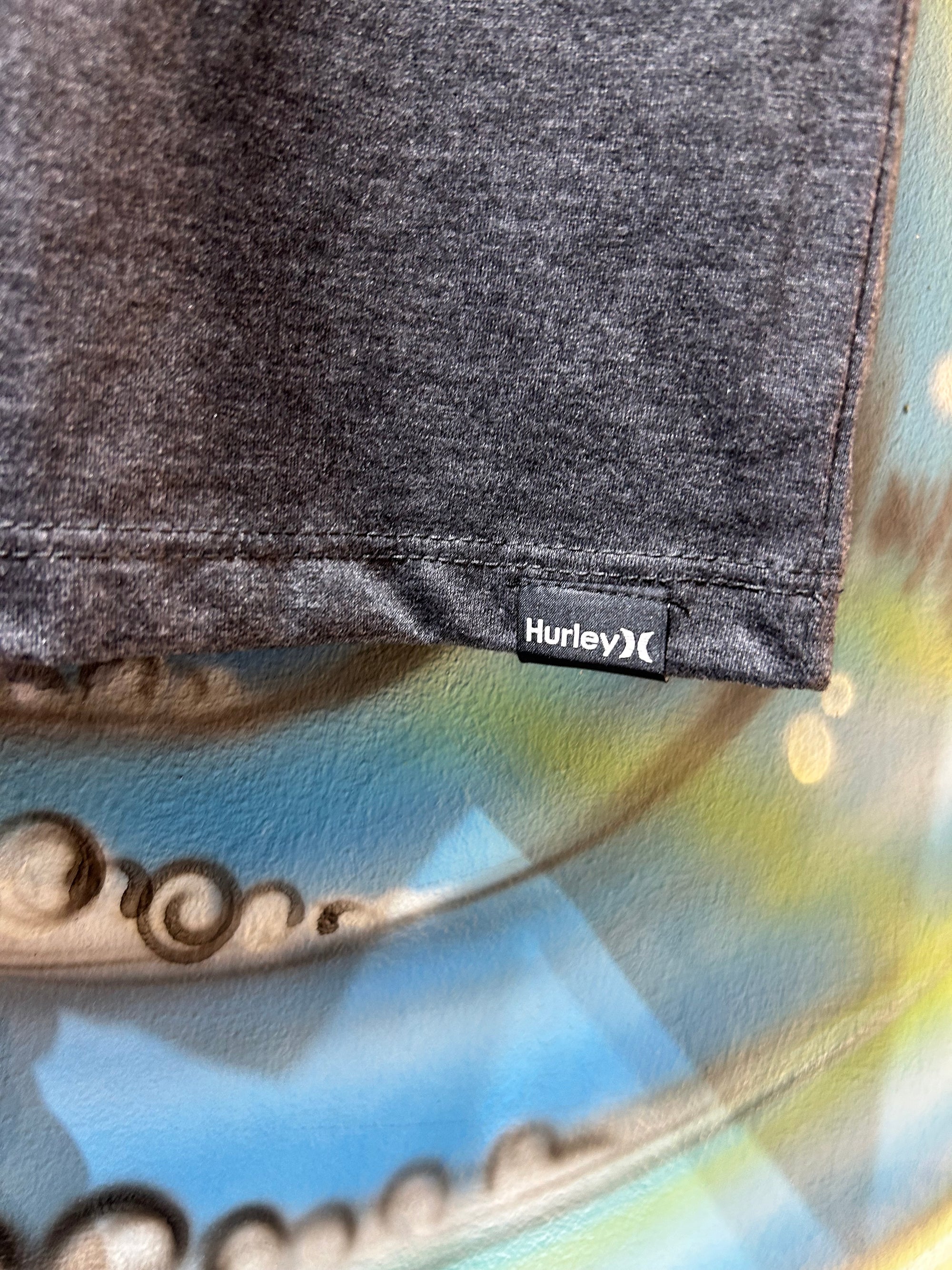 Camiseta Hurley Silk Box Cinza