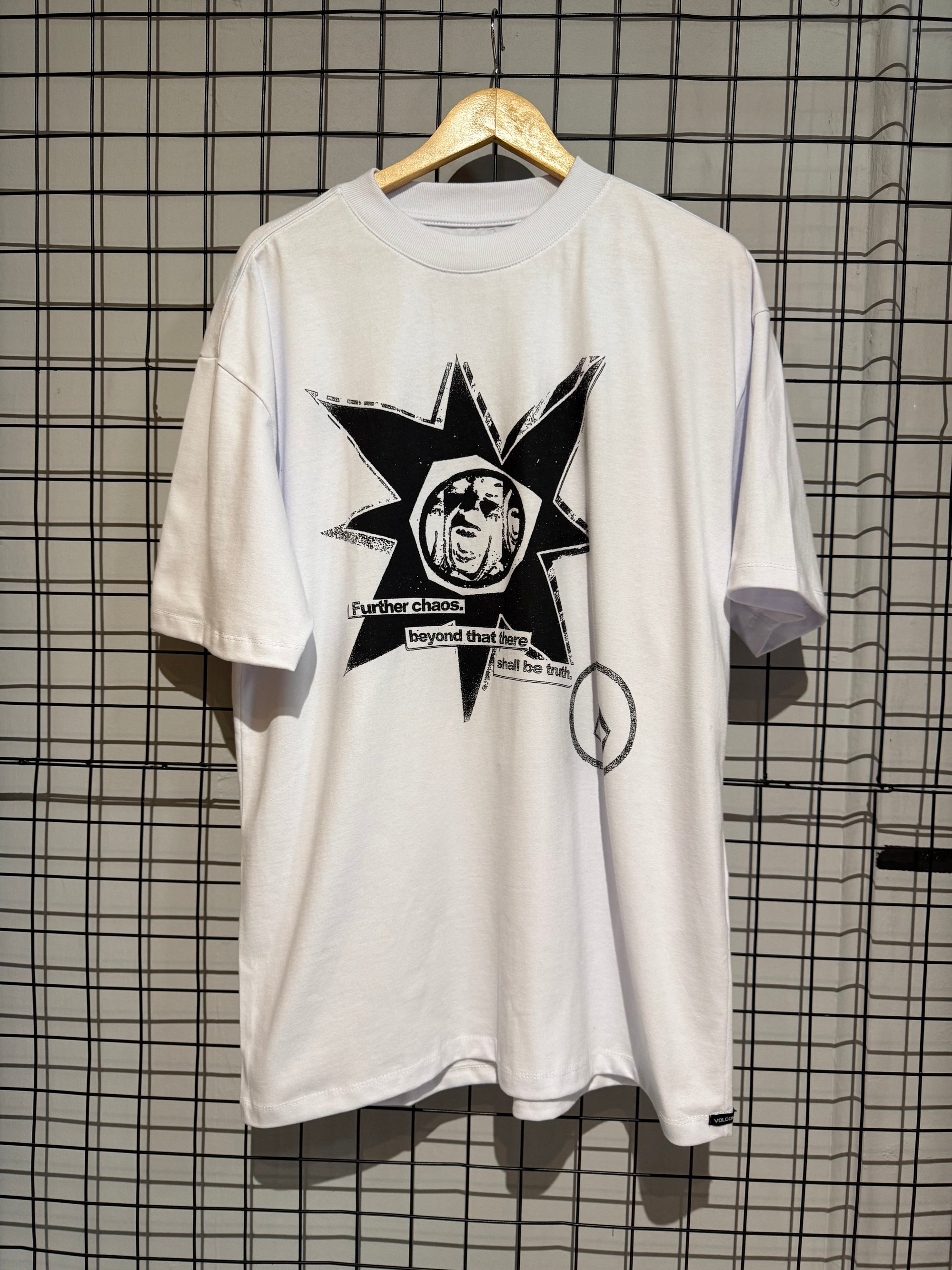 Camiseta Comfort Fit Volcom Stone Face Branca