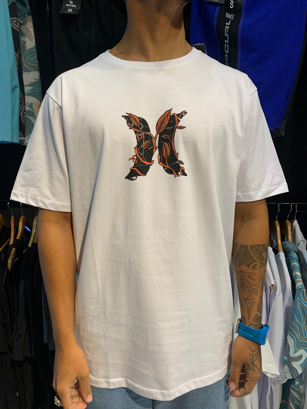 Camiseta Manga Curta Branca Hurley Icon Garden