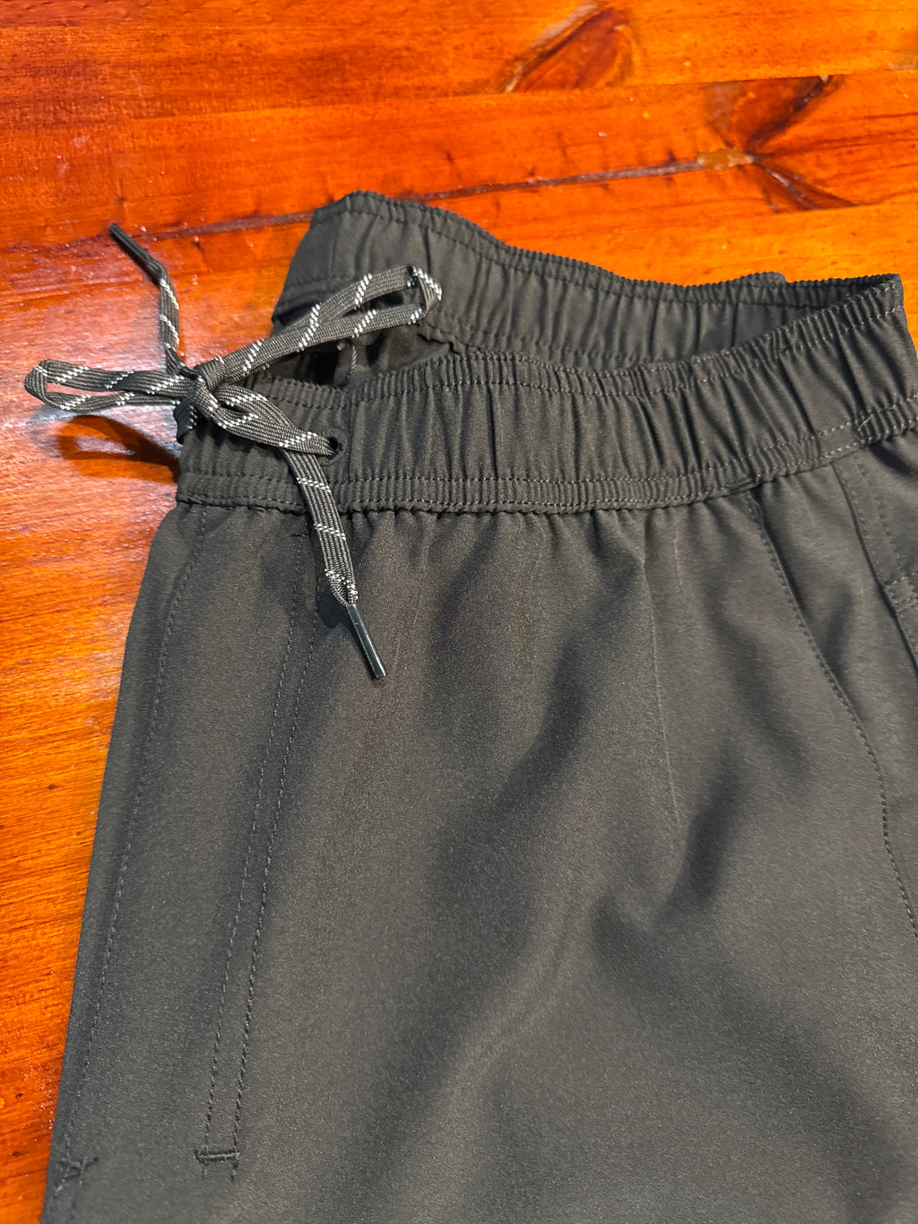 Short de Elástico Rusty Essential Preto