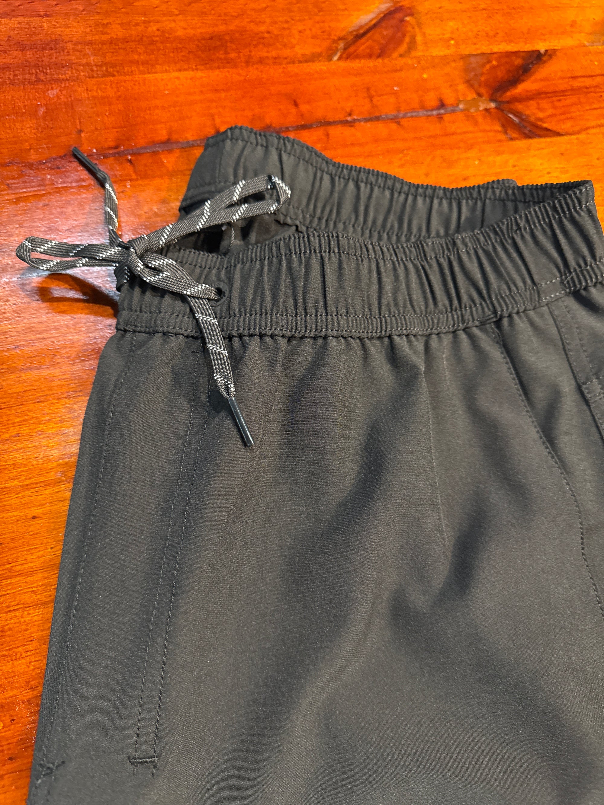 Short de Elástico Rusty Essential Preto