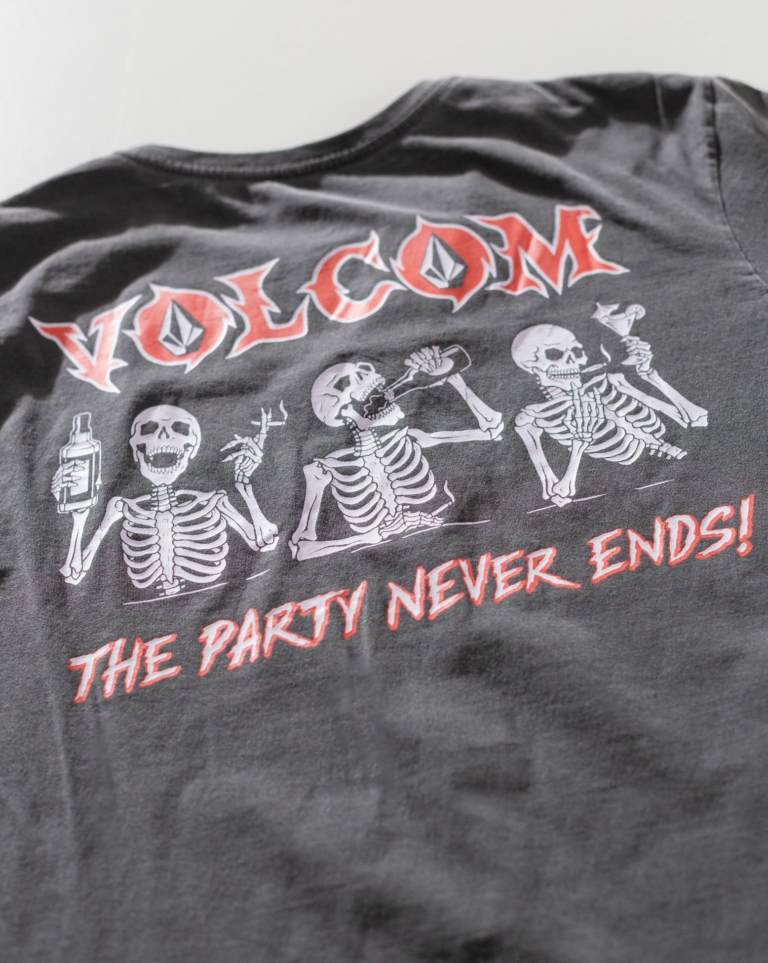 Camiseta Volcom Especial Party Never