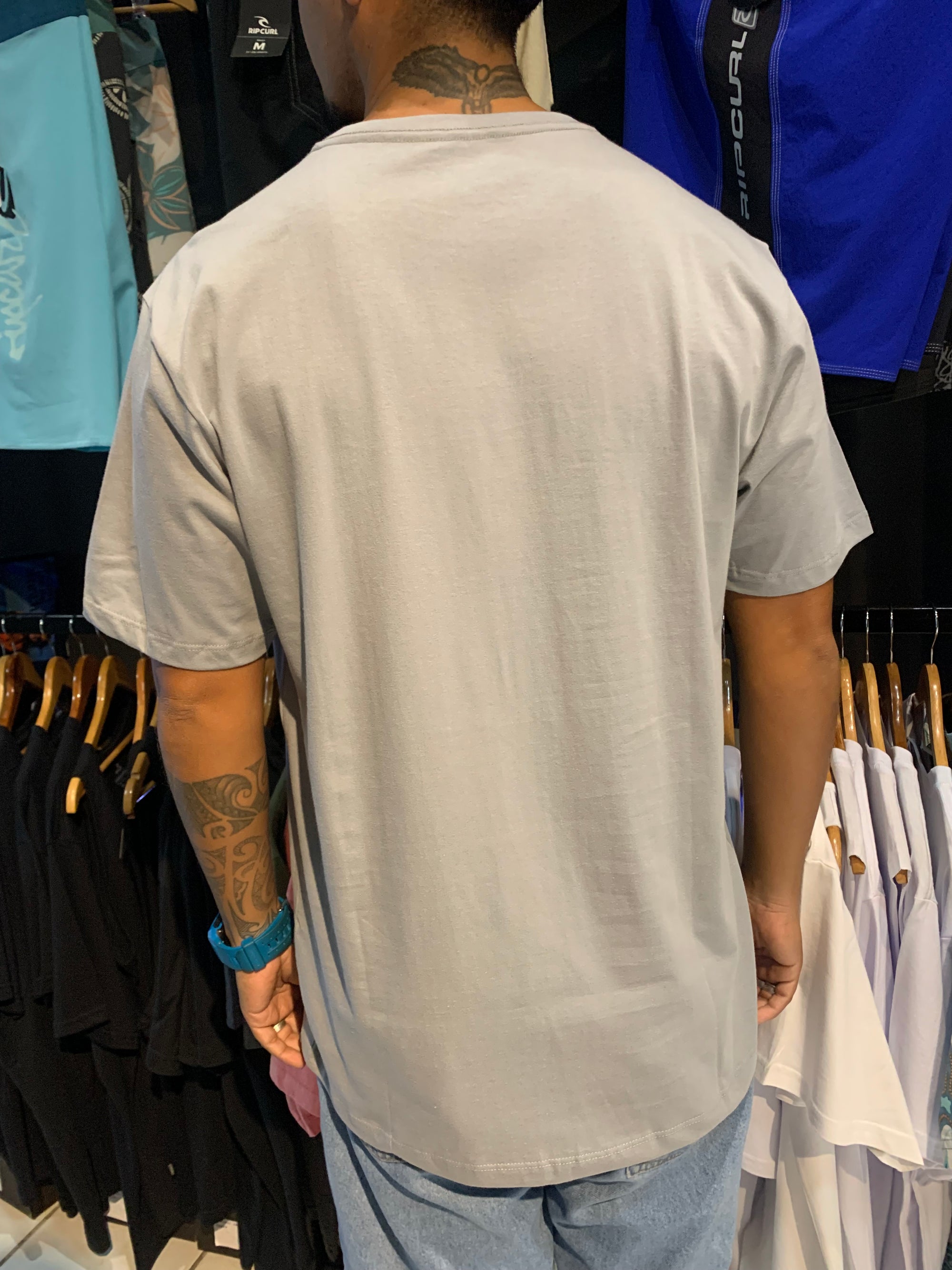 Camiseta Manga Curta Cinza Hurley Icon Garden