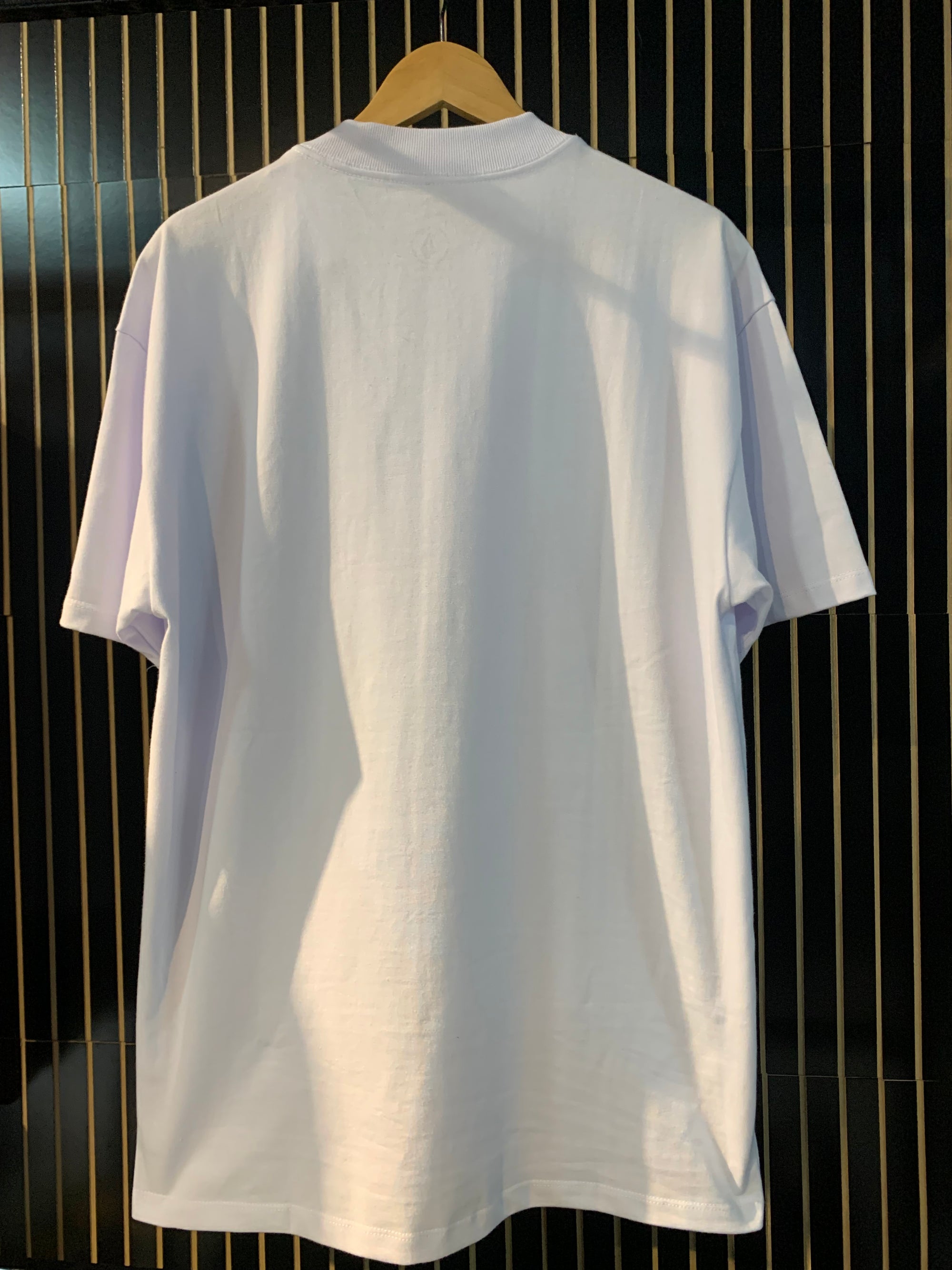 CAMISETA VOLCOM ESPECIAL CERTIFIED WORKWEAR BRANCA