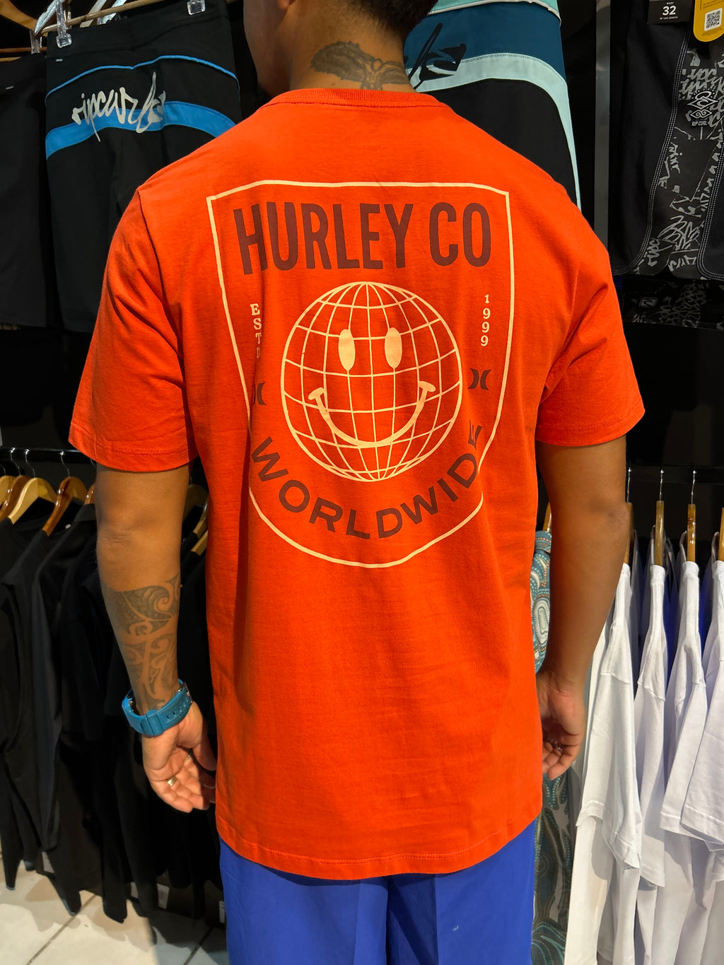 CAMISETA HURLEY SMILLE LARANJA