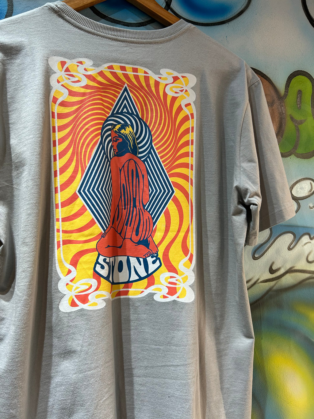Camiseta Especial Volcom Psychback