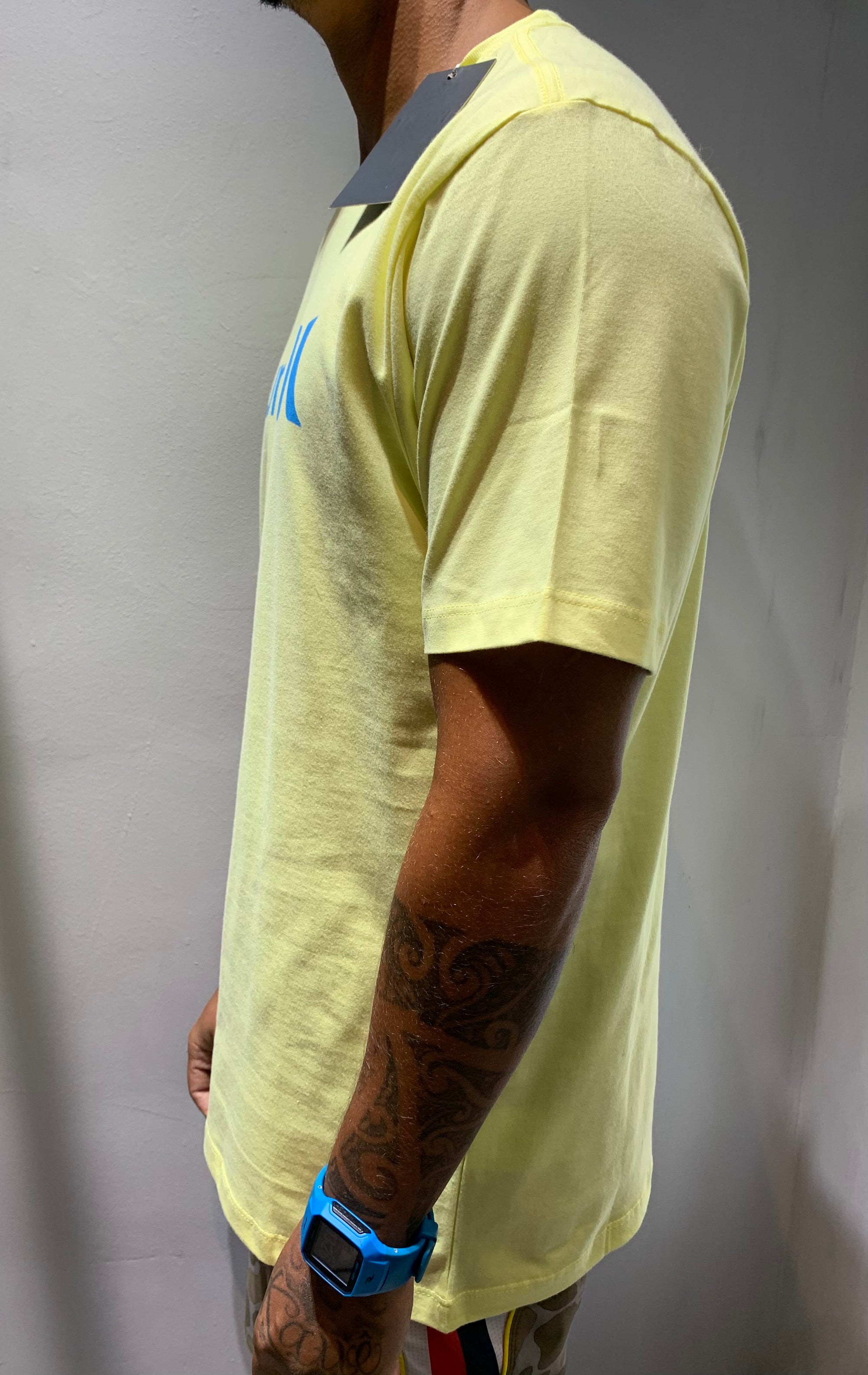 Camiseta Hurley O&O Solid Amarela