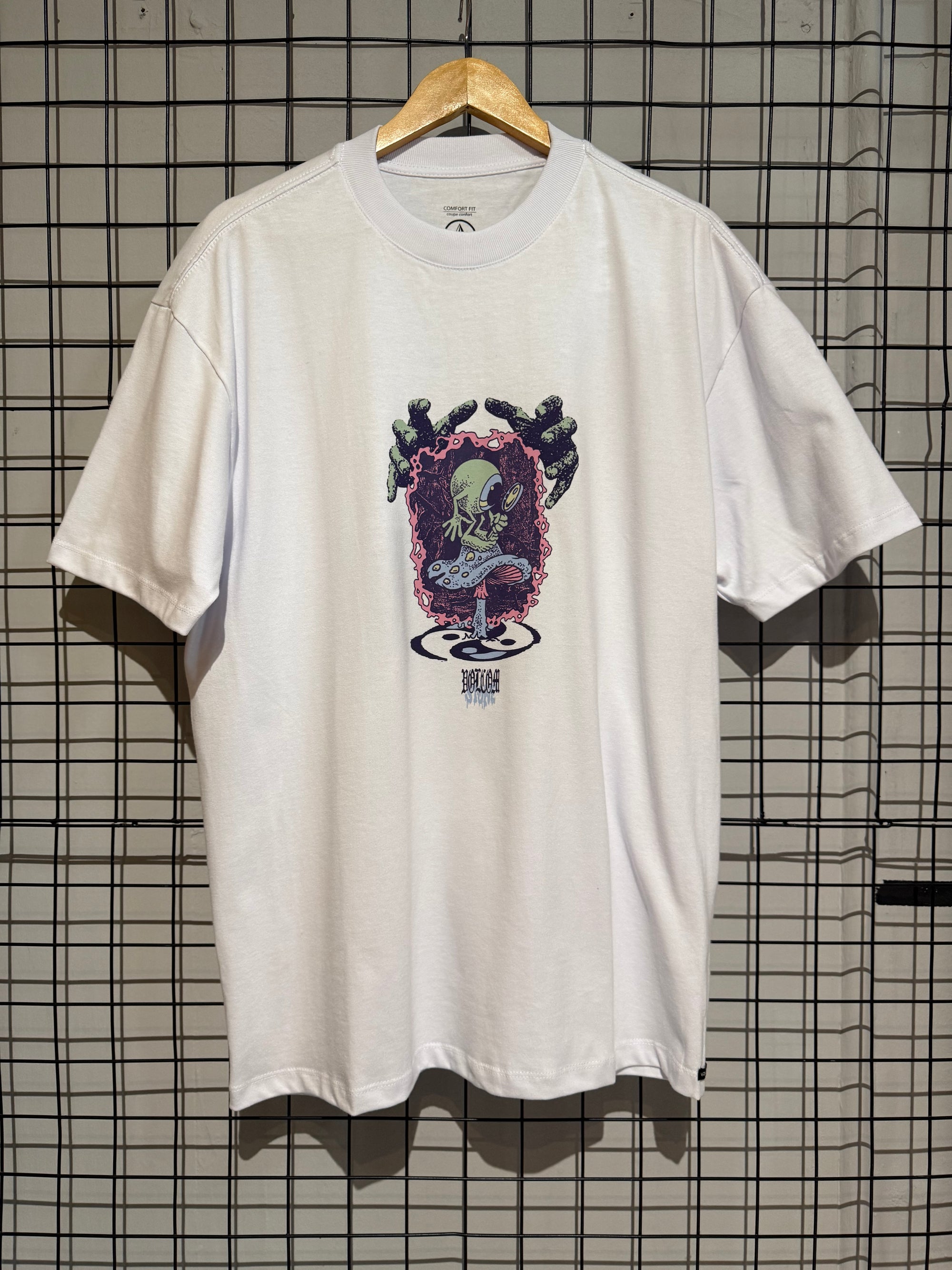 Camiseta Comfort Fit Volcom Conserve Branca