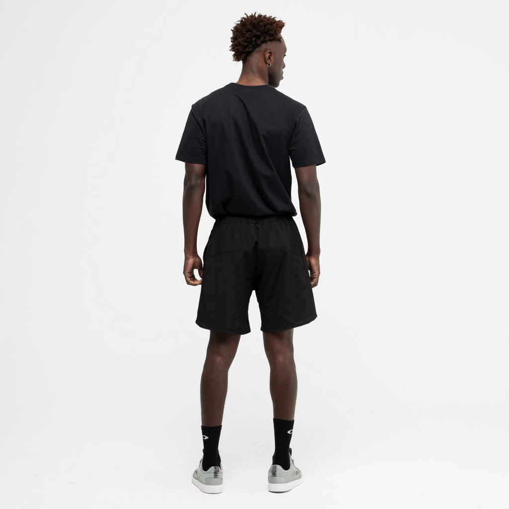 SHORT OAKLEY TRN DYNAMIC   MESH SHORTS 19”