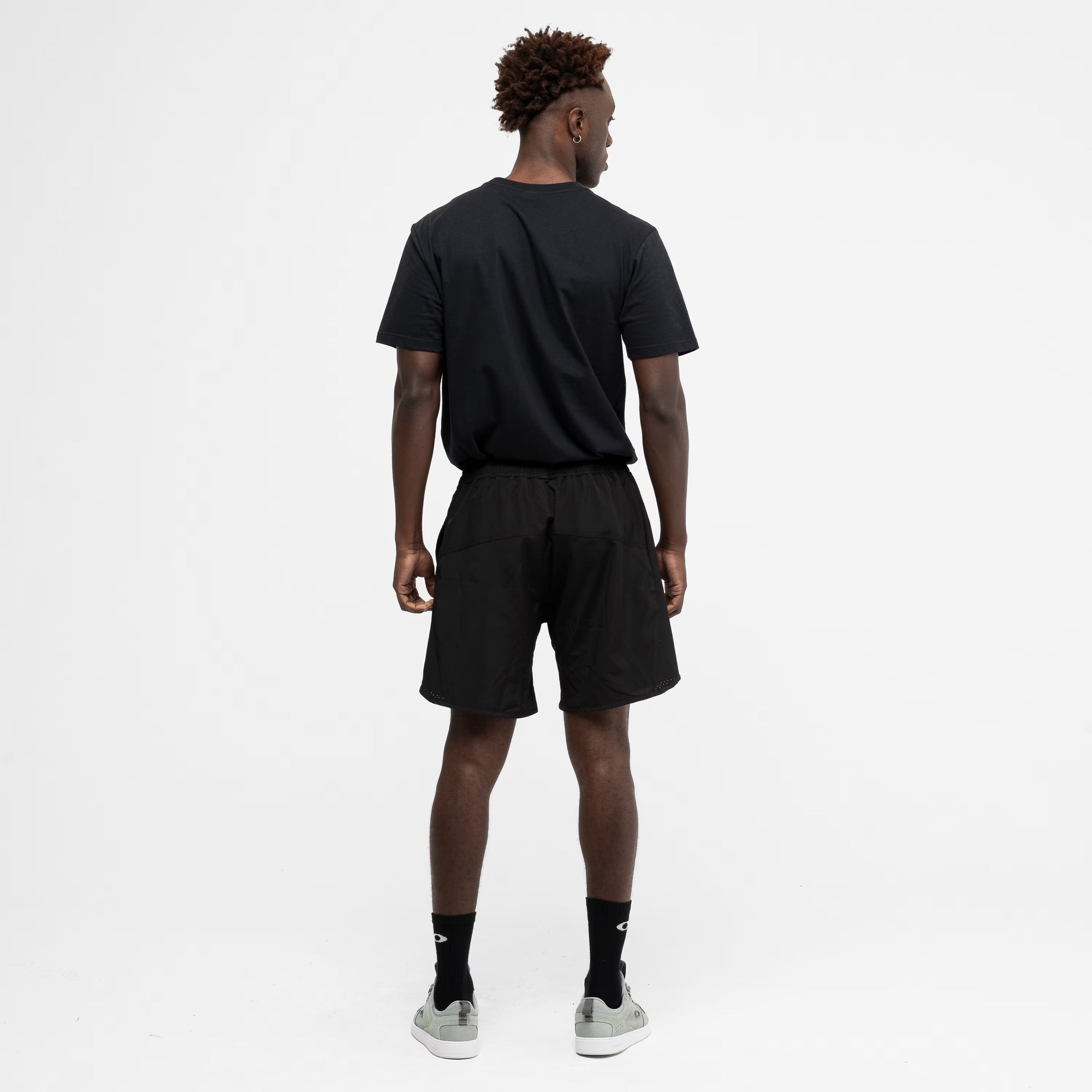 SHORT OAKLEY TRN DYNAMIC   MESH SHORTS 19”