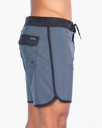 BOARDSHORT ÁGUA ICONS OF SURF SCALLOP 17”