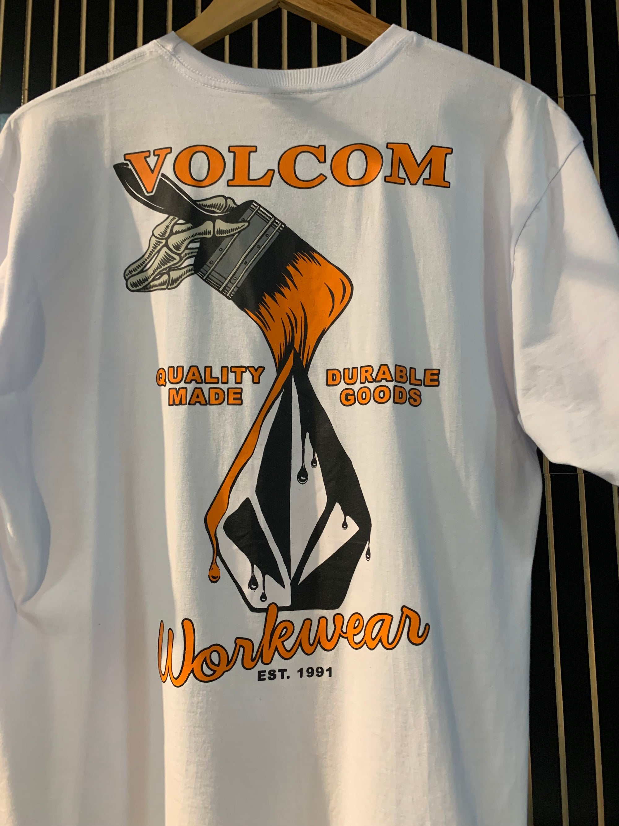 CAMISETA VOLCOM ENAMEL WORKWEAR BRANCA