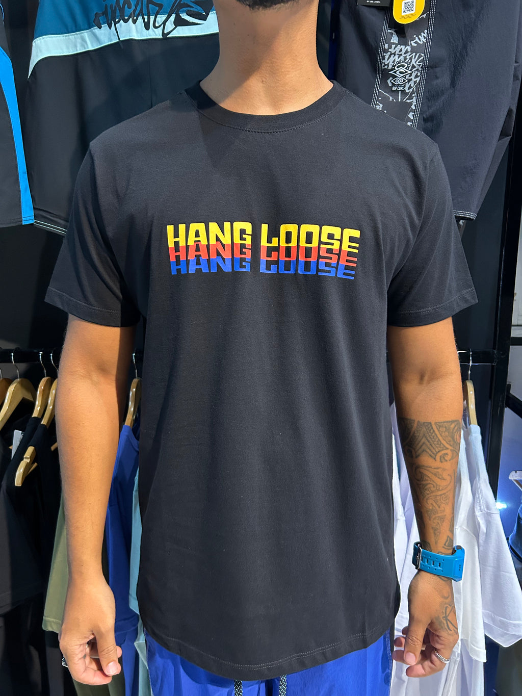 CAMISETA HANG LOOSE GRADIENTE PRETO