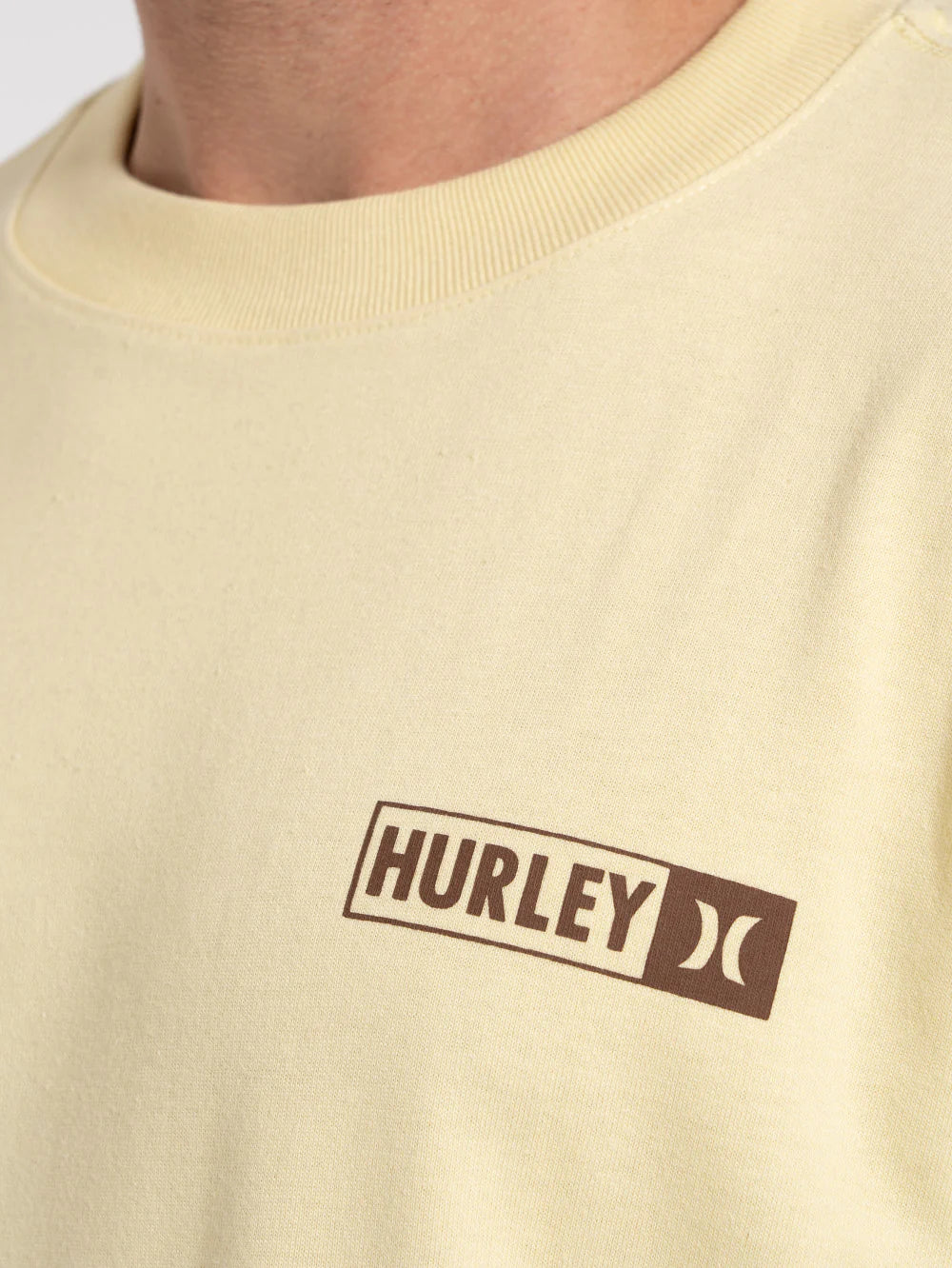 Camiseta Especial Hurley Block Party Max Fit Amarelo