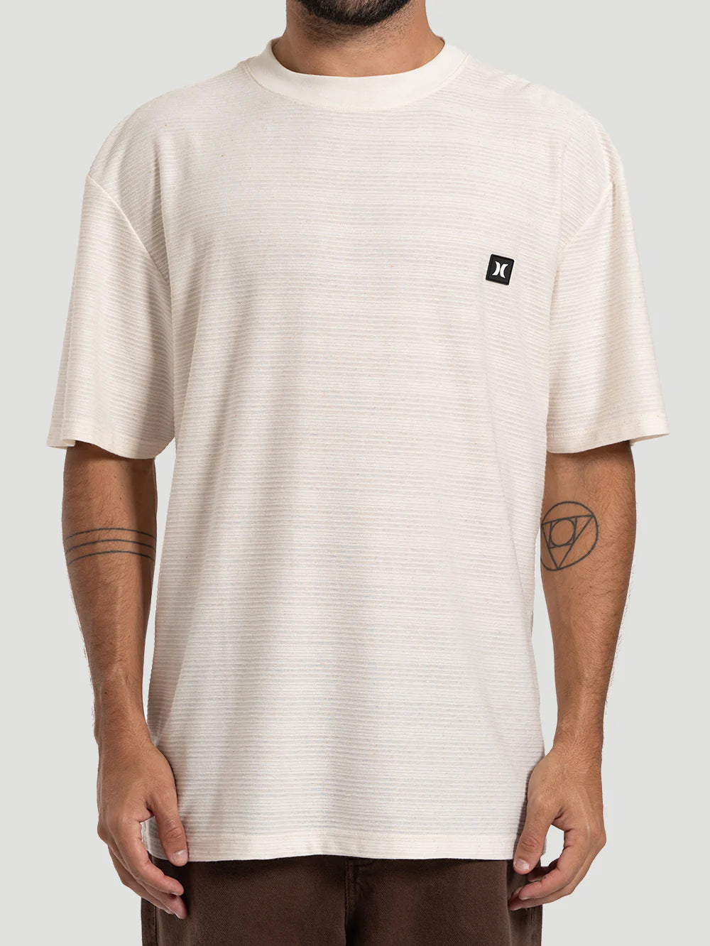 Camiseta Especial Hurley Texture Max Fit Areia