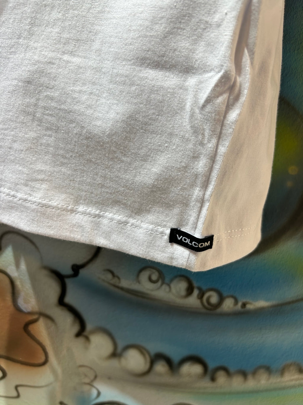 Camiseta Comfort Fit Volcom Heritage Branca