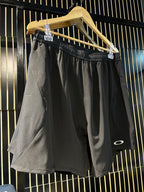 SHORT OAKLEY TRN DYNAMIC   MESH SHORTS 19”