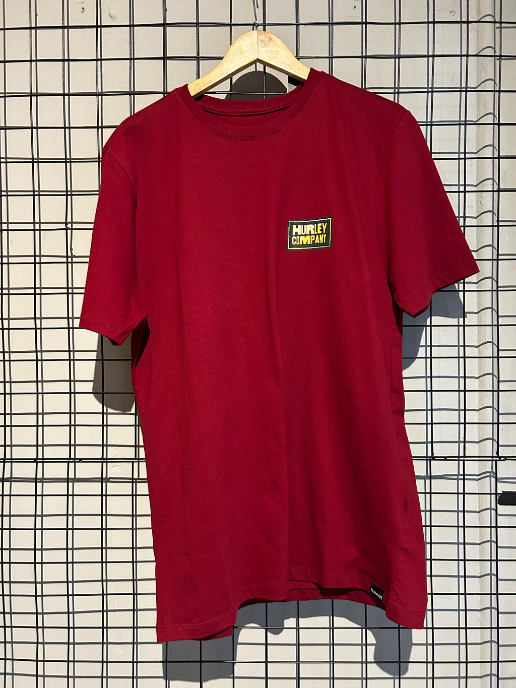 Camiseta Manga Curta Hurley Classic Vinho