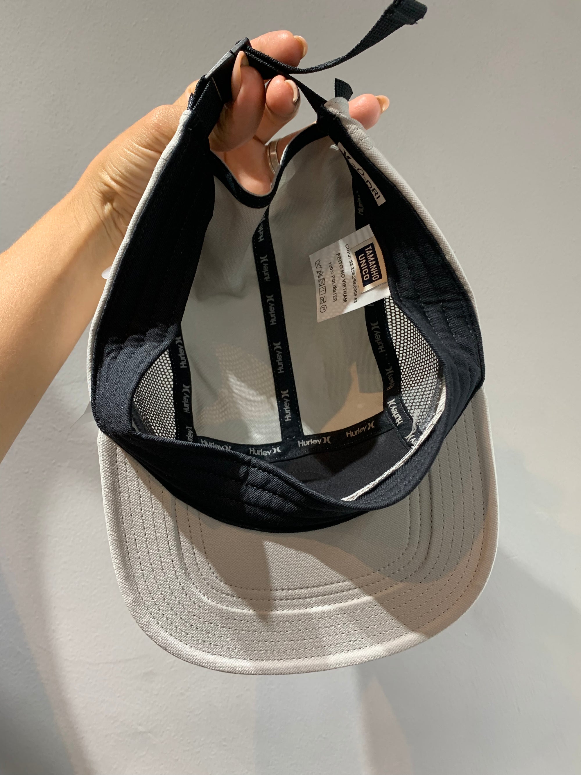 Boné Aba Reta Five Panel H2O-DRI Cinza Hurley Five Patch