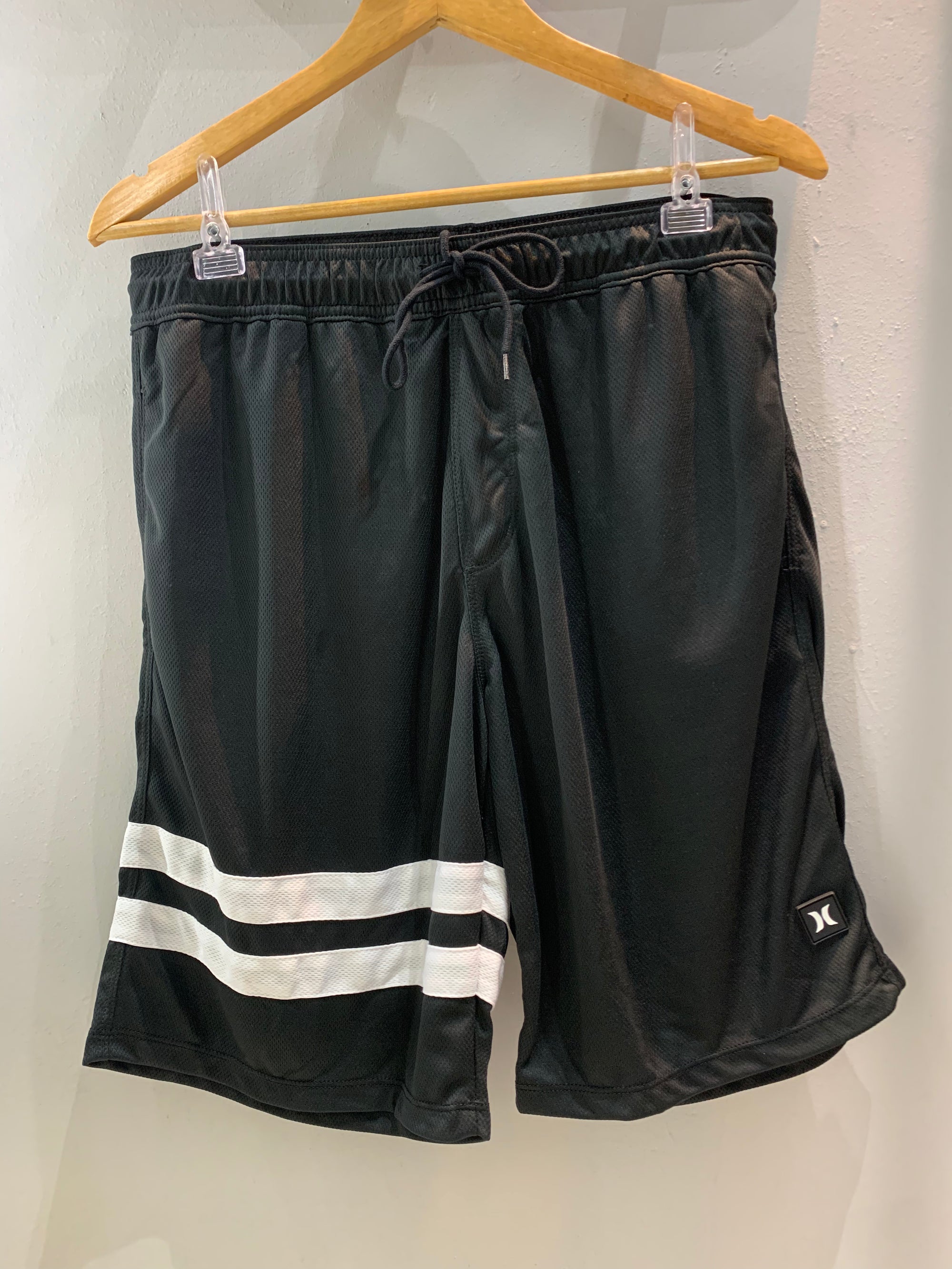 SHORT HURLEY GUETTO BLOCK