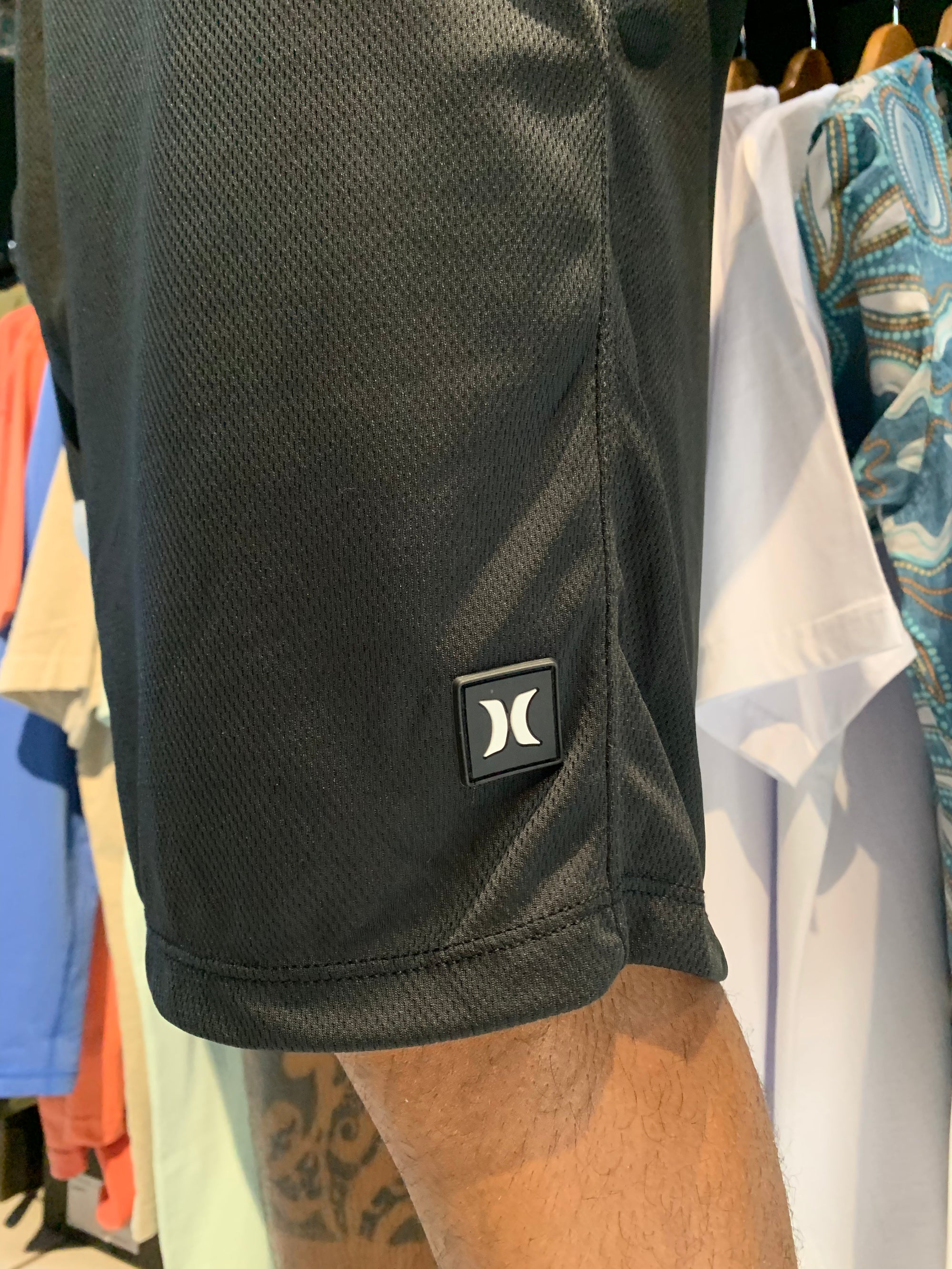 SHORT HURLEY GUETTO BLOCK