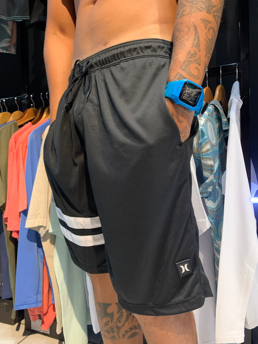 SHORT HURLEY GUETTO BLOCK