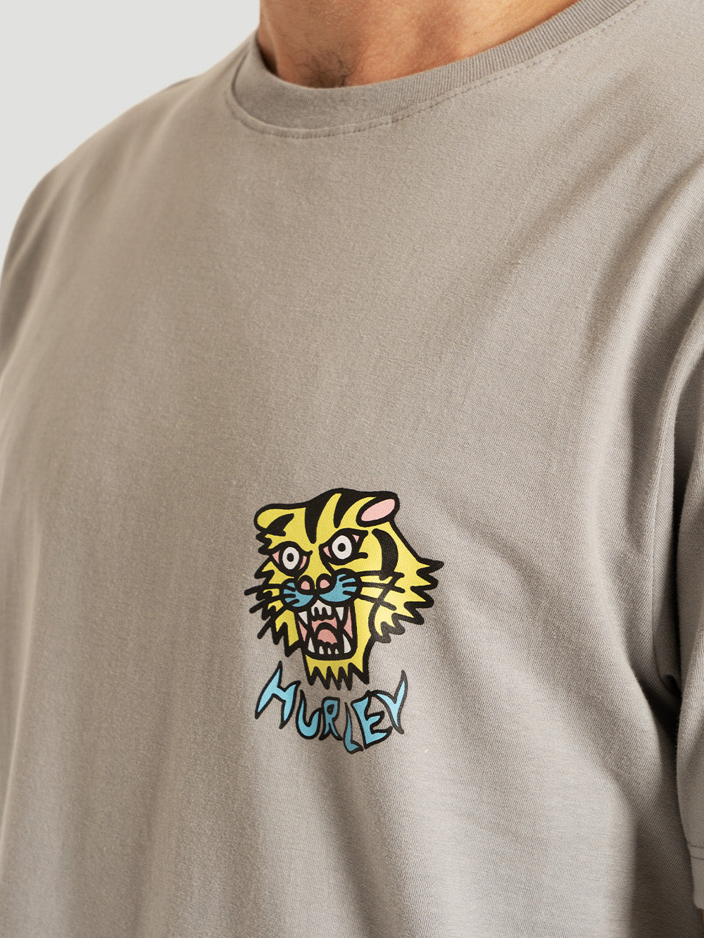Camiseta Hurley Etam Tiger Cinza