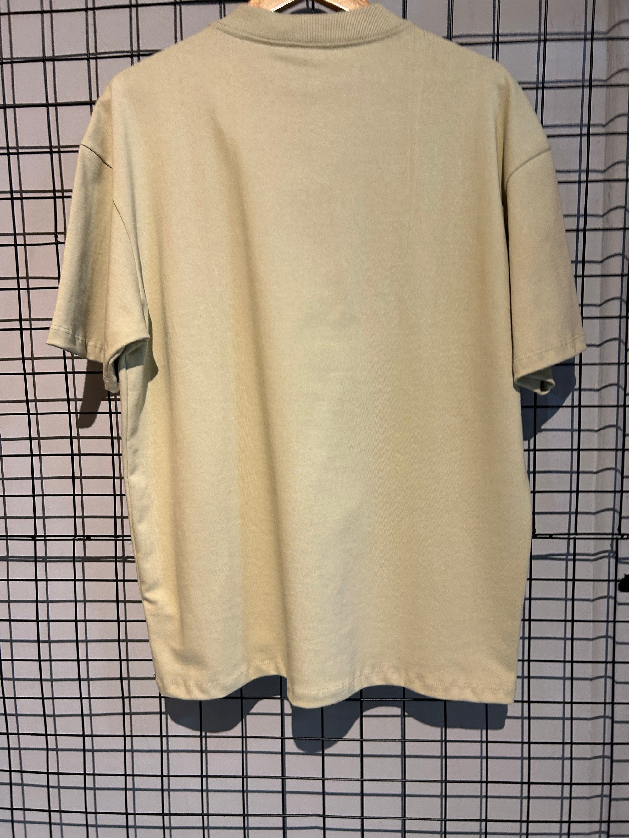 Camiseta Comfort Fit Volcom Single Stone Bege