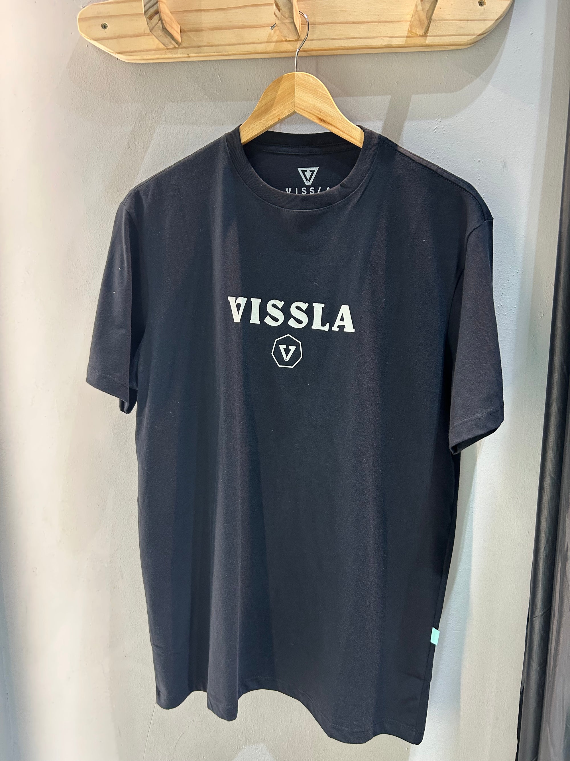 Camiseta Manga Curta Preta Vissla Psychdelic