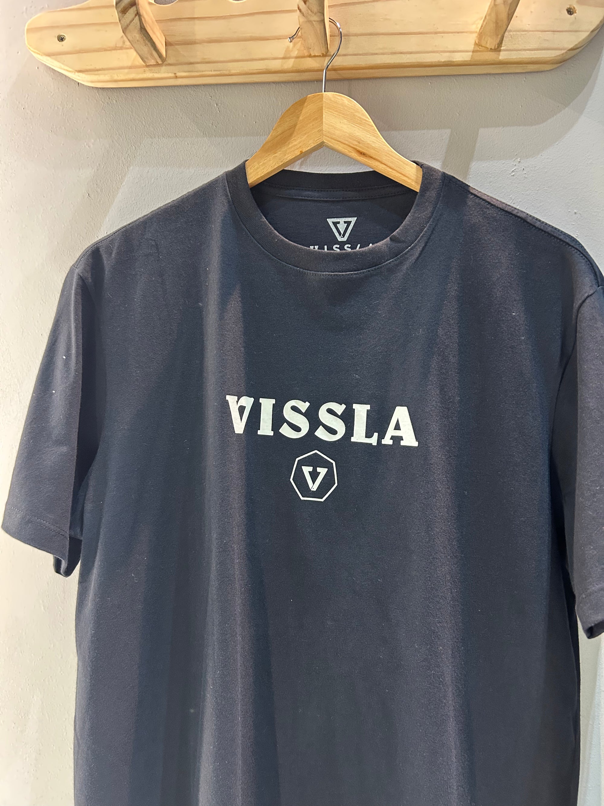 Camiseta Manga Curta Preta Vissla Psychdelic