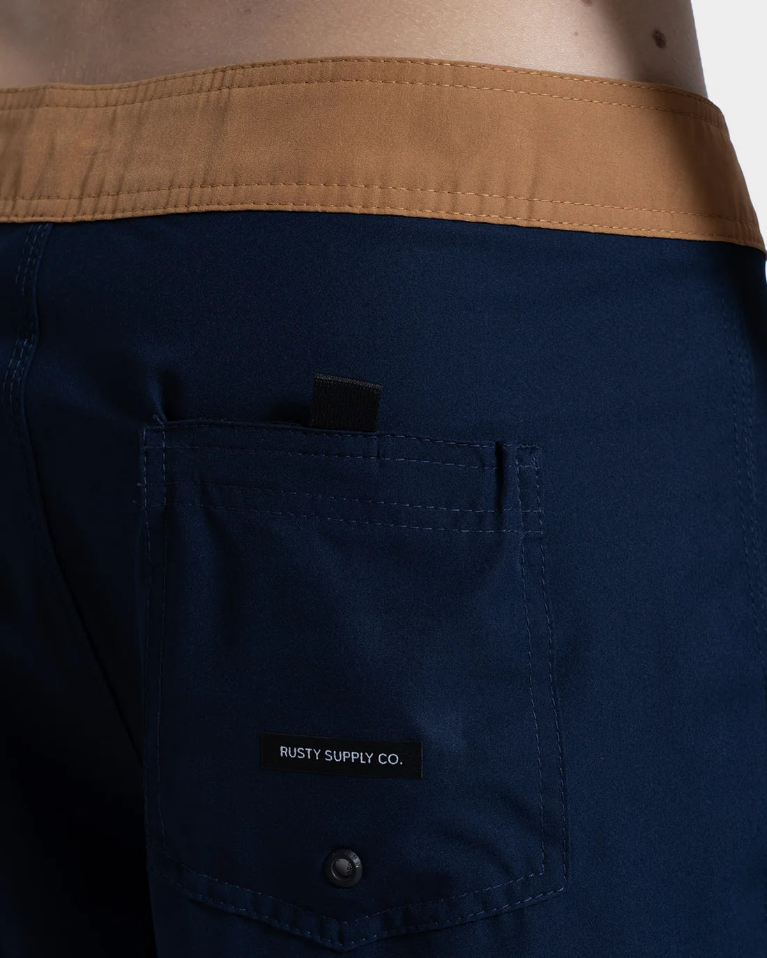 Boardshort Rusty Color Box
