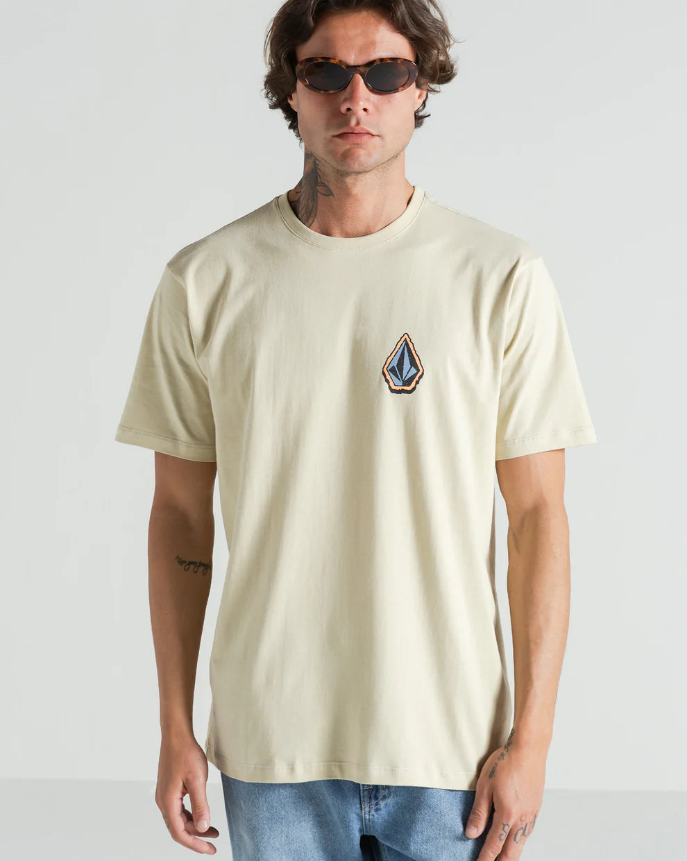 Camiseta Volcom Chandler Bege