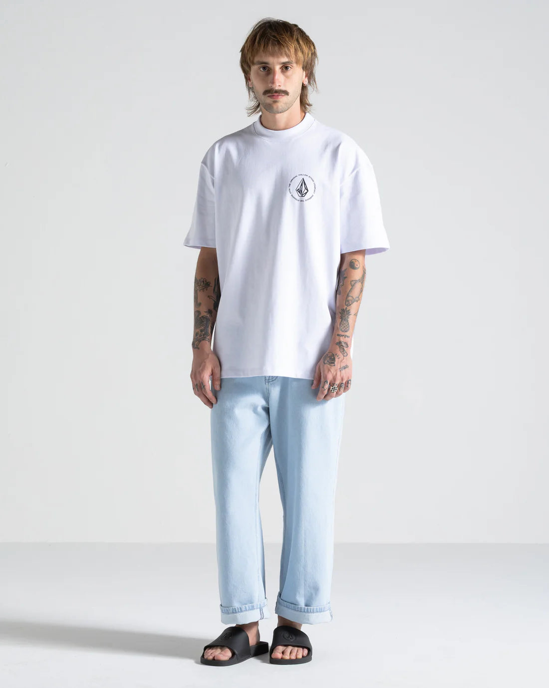 Camiseta Comfort Fit Volcom Classics Branca