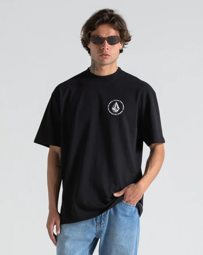 Camiseta Comfort Fit Volcom Classics Preta