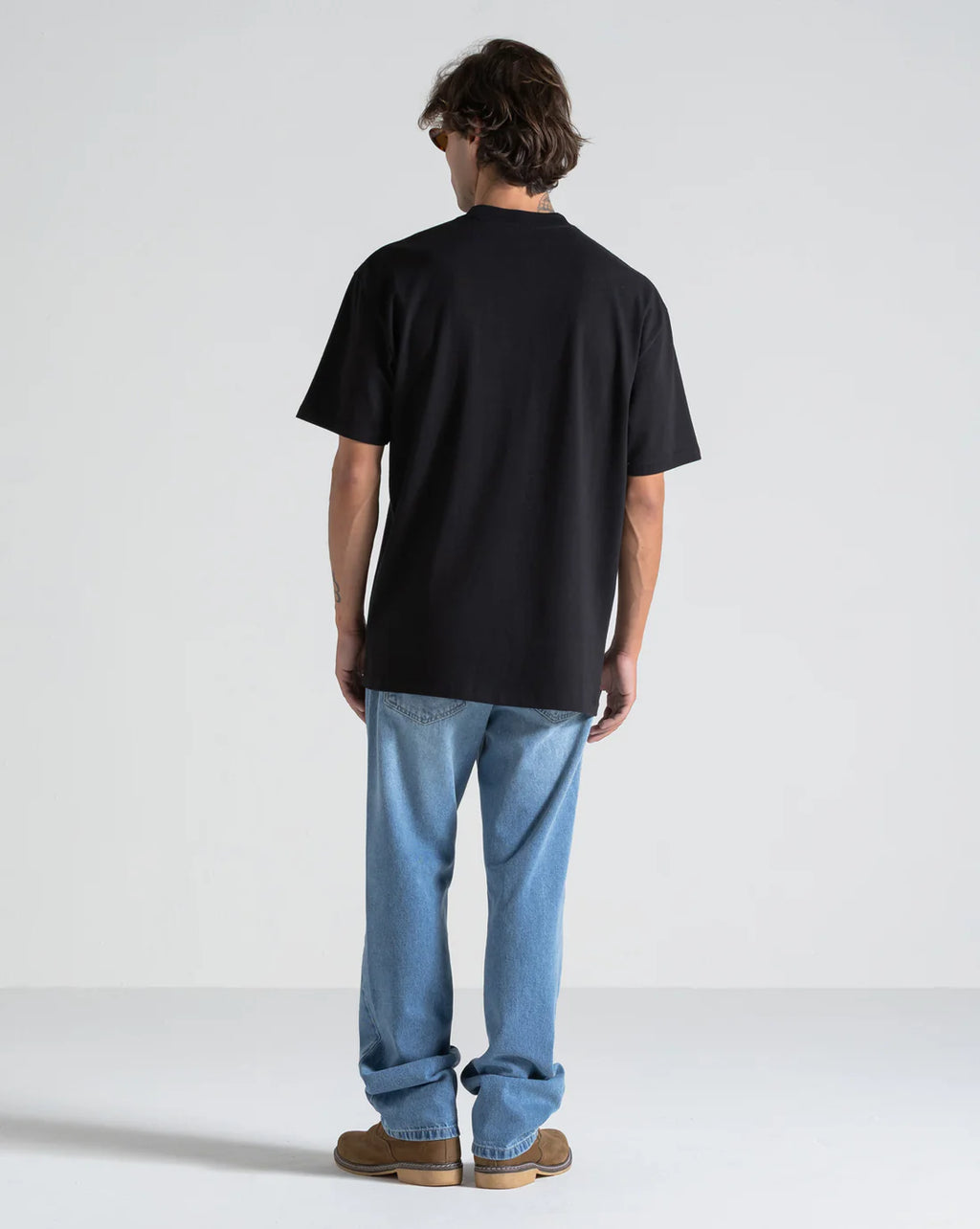 Camiseta Comfort Fit Volcom Classics Preta