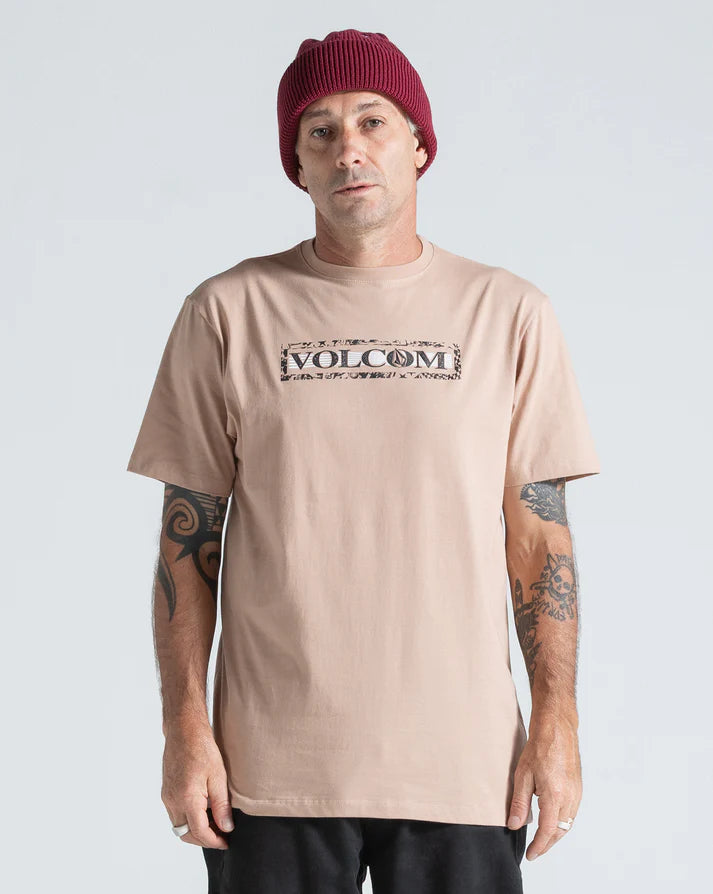Camiseta Regular Volcom You Drain Bege