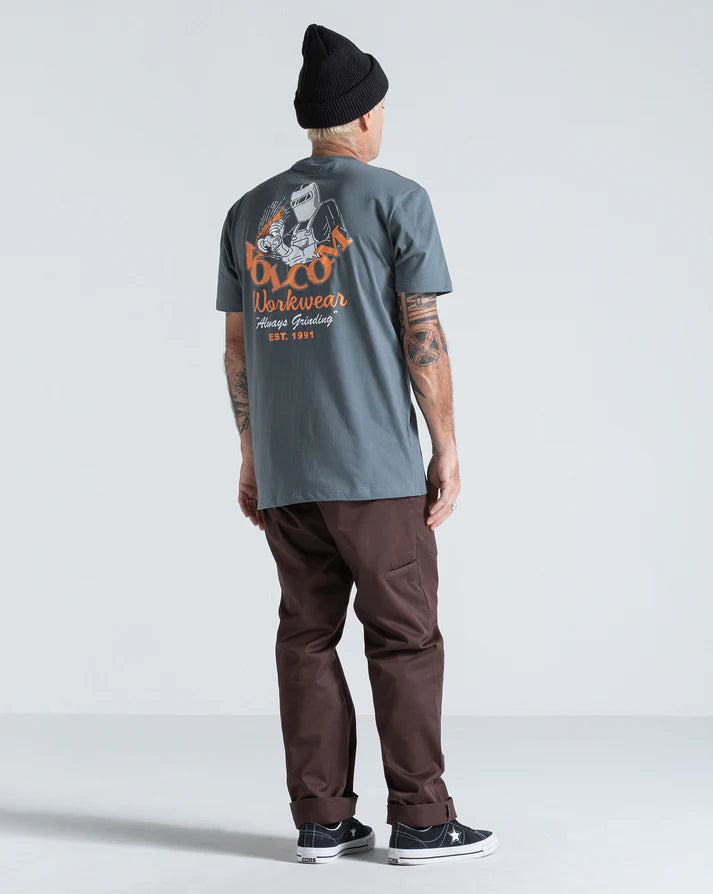 Camiseta Volcom Grindit Cinza Chumbo