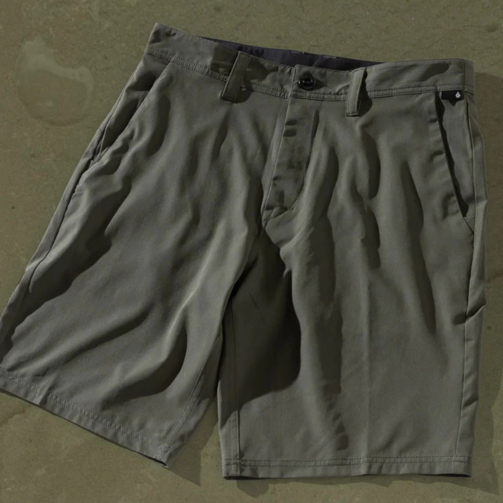 Bermuda Híbrida Volcom Cross Shred Squadron Green