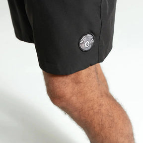 Shorts Volcom Solid Stone Preto