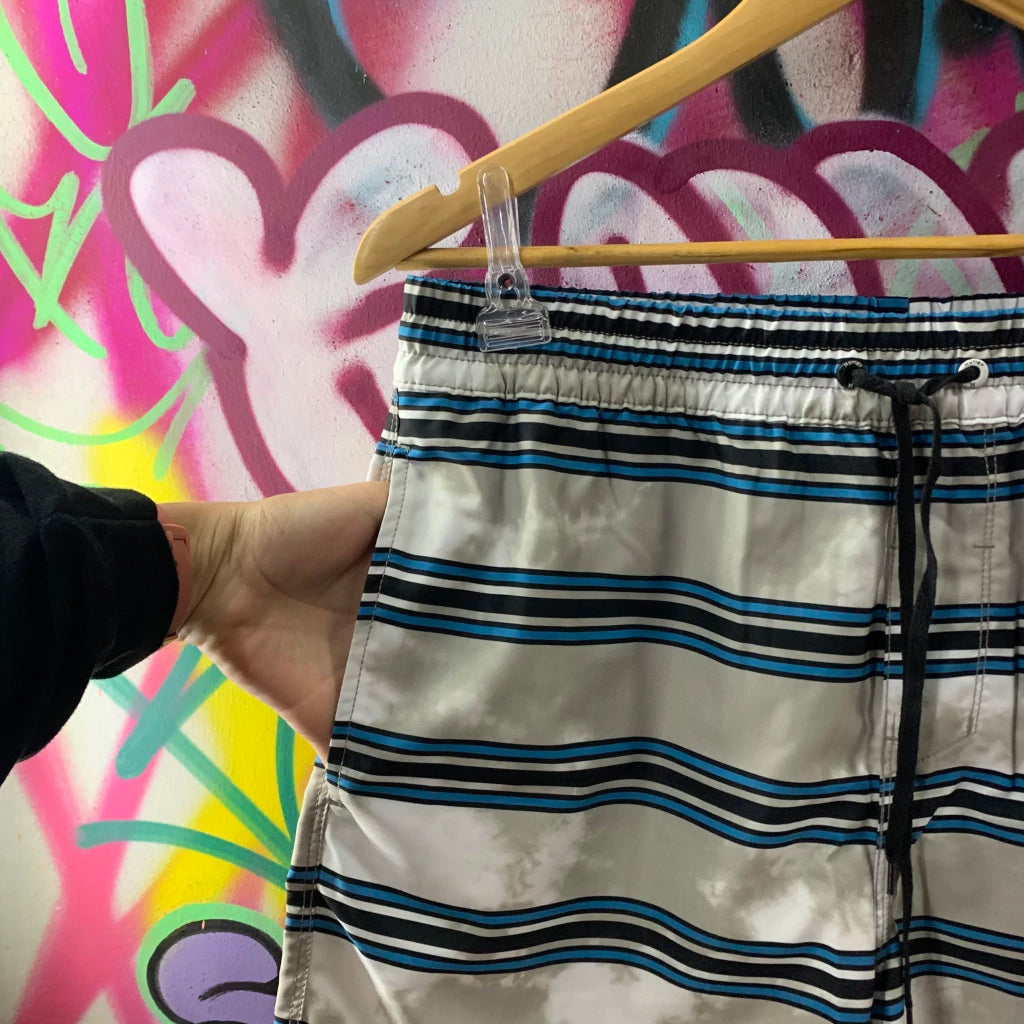 Shorts Hurley Cannonball Volley 17” Azul